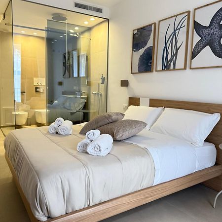 Santa Rosalia Suites Палермо Екстер'єр фото