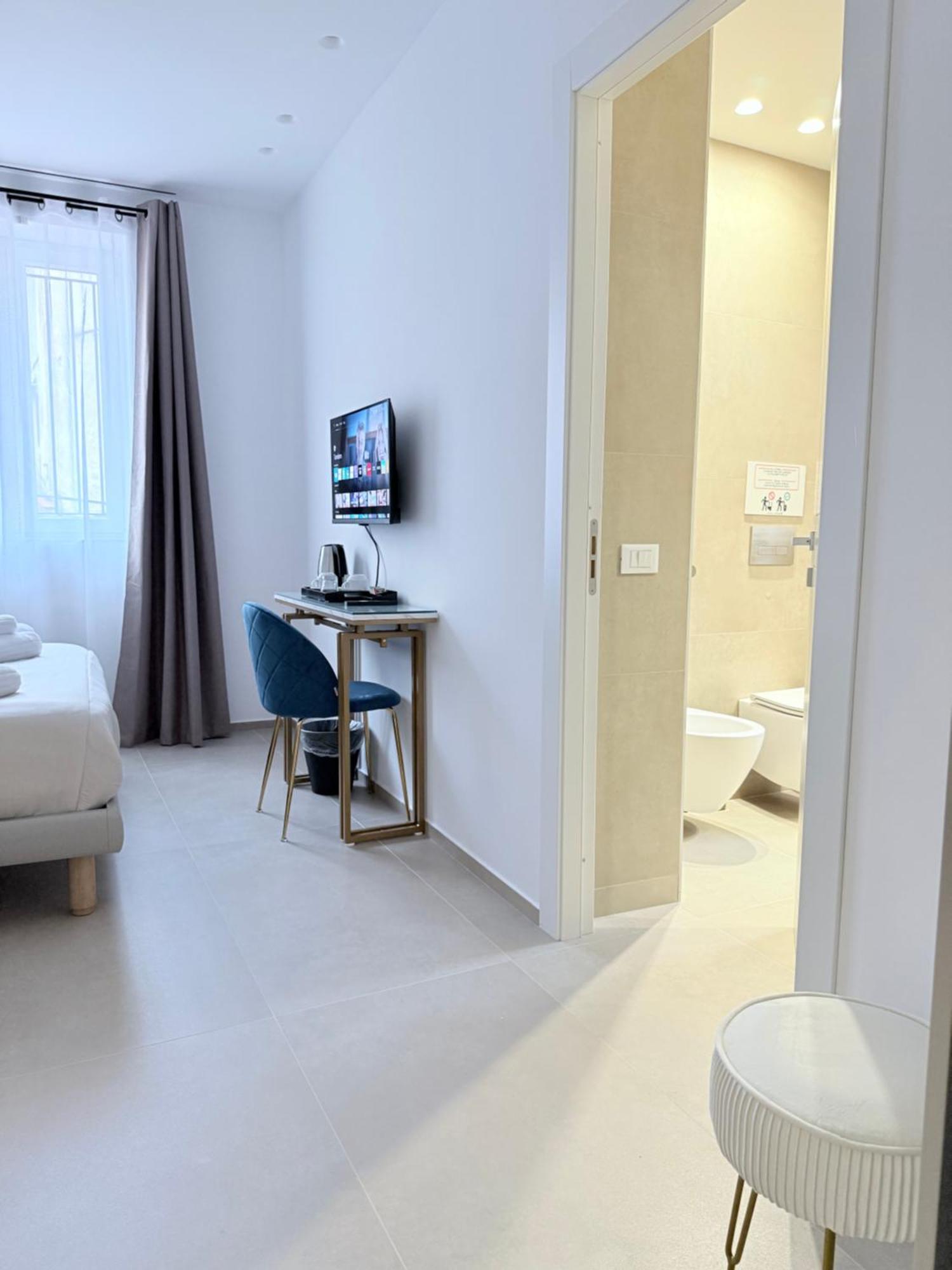 Santa Rosalia Suites Палермо Екстер'єр фото