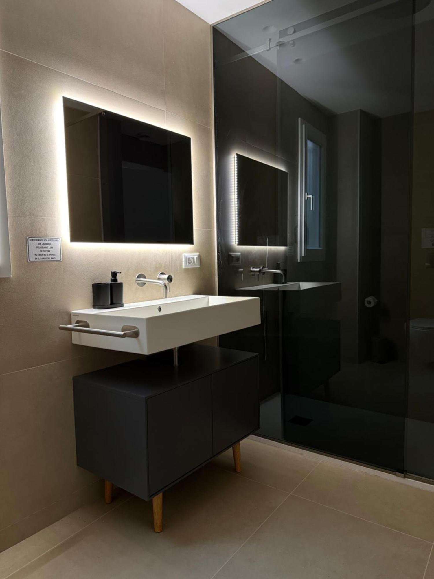Santa Rosalia Suites Палермо Екстер'єр фото